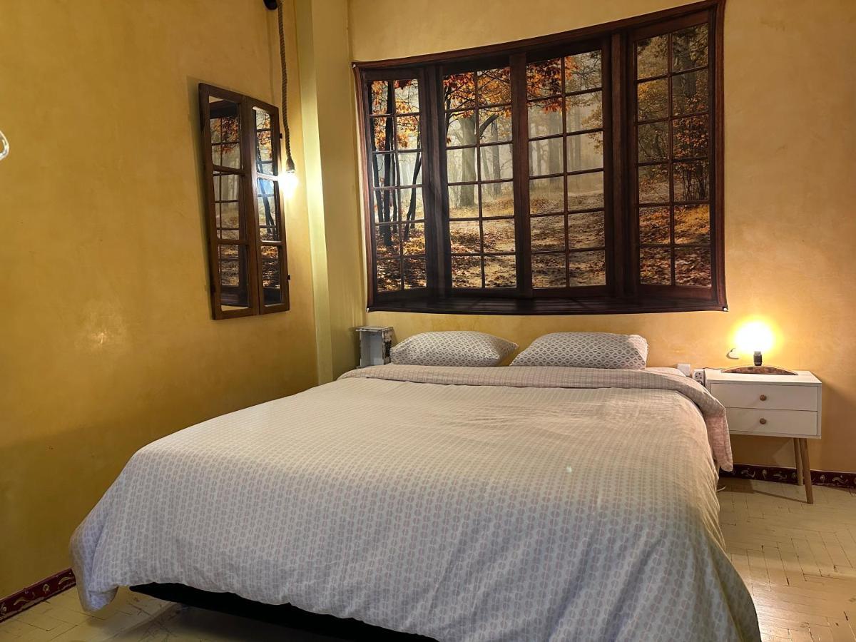 City Center Little Happy Romantic House Atene Esterno foto